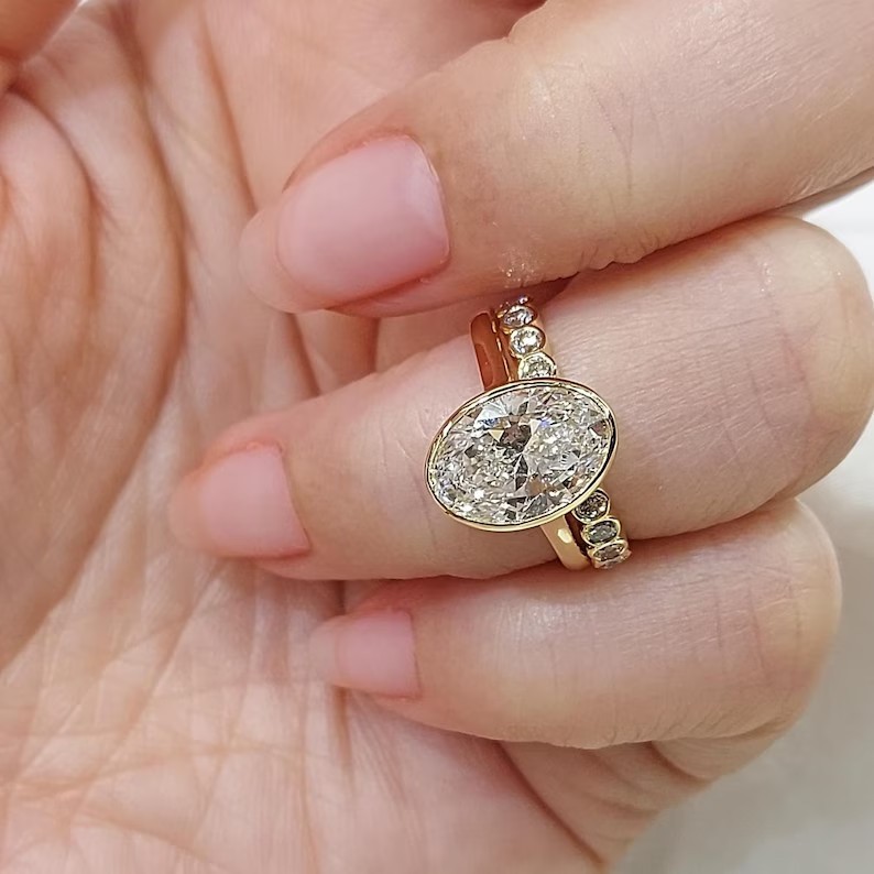 2Ct Oval Cut Simulated Diamond Bridal Set Ring 14k Yellow Gold Plated