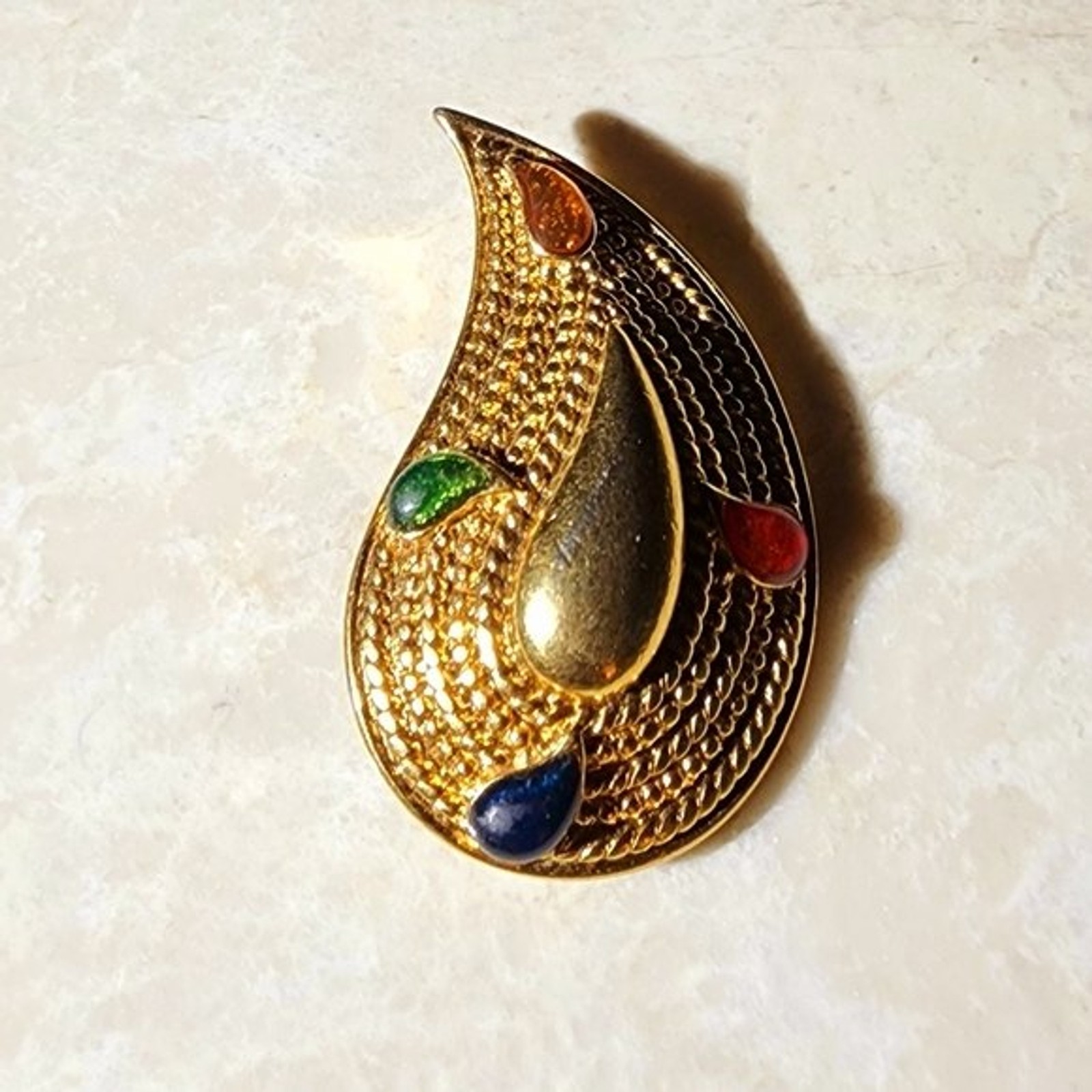 Vintage Avon Gold Paisley colorful gemstone brooch