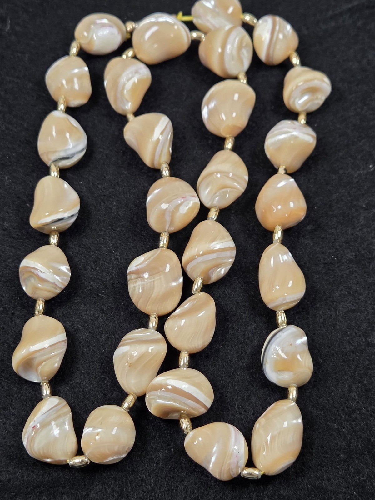 Vintage Natural Polished Shell and Stone Necklace Chunky Earth Tone Swirl Beads