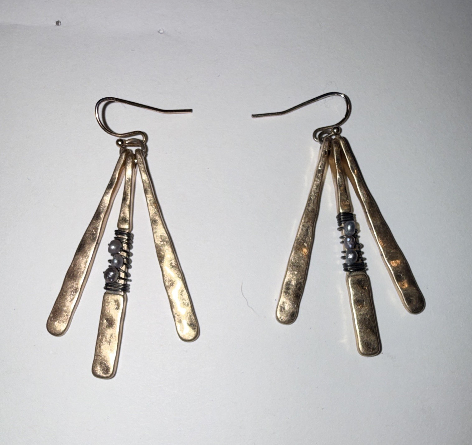 Silver Tone Metal Fan Dangle Drop Earrings mini gray pearls Hook Back Lobe
