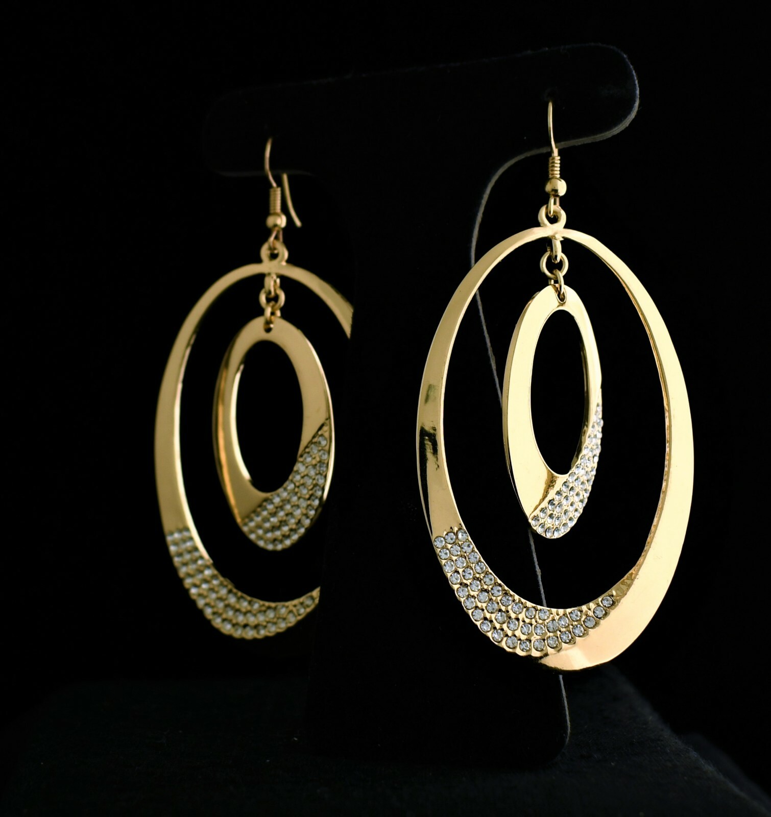 Fashion District Drop Earrings