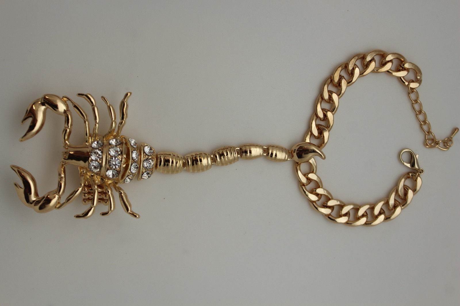 New Women Shinny Gold Scorpion Hand Chains Slave Bracelet Ring Fashion Jewelry