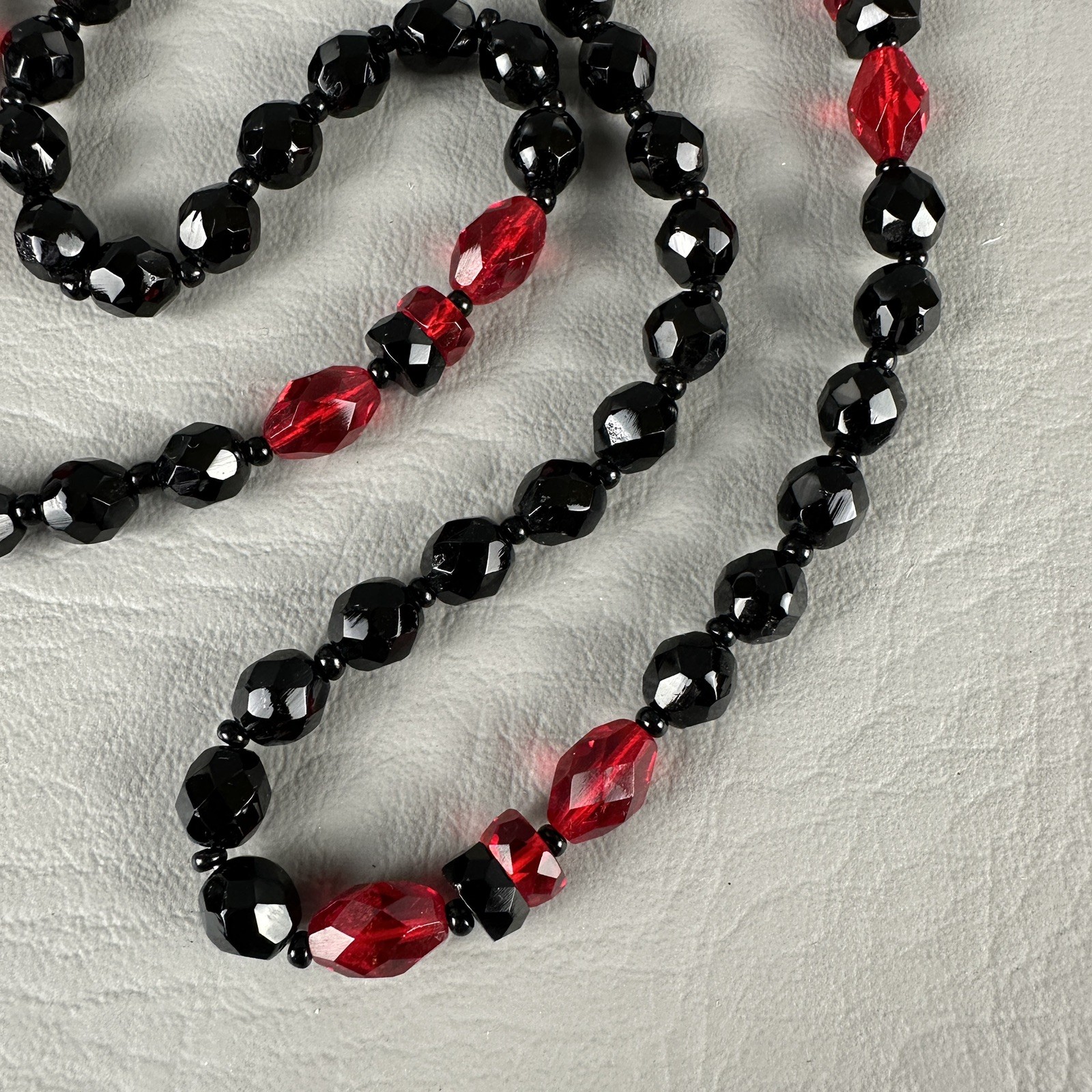 Vintage Bead Necklace Black Red Art Deco Style Long Acrylic 30″