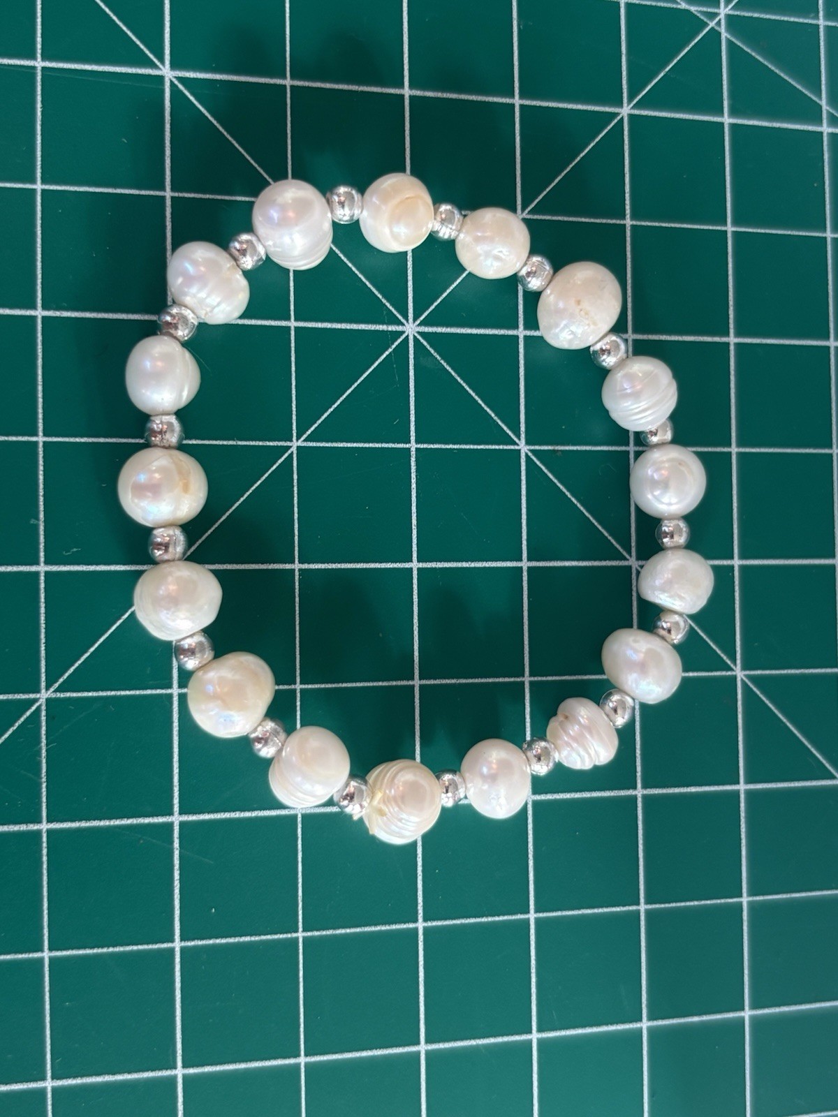 White Pearl Round Beaded Stretch Bracelet, No Clasp, Ball/Bead Chain