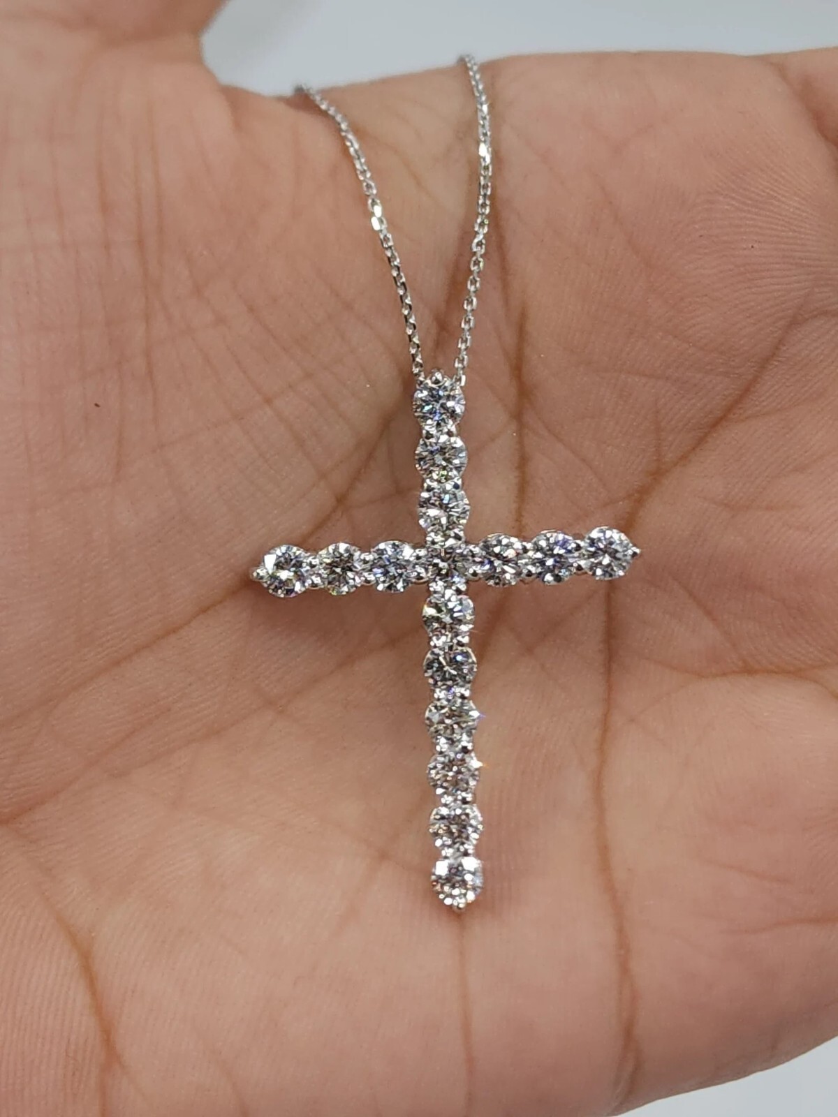 Round Cut Simulated Diamond Stunning Cross Pendant In 14k White Gold Plated
