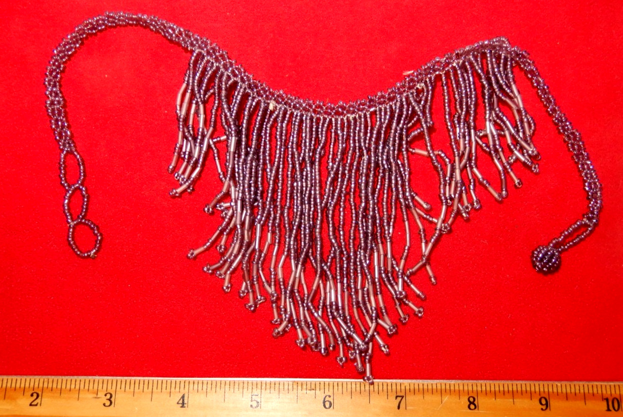 Jewelry – Lt. Purple Beaded Dangle Necklace – adjustable 13-14″ loop closure