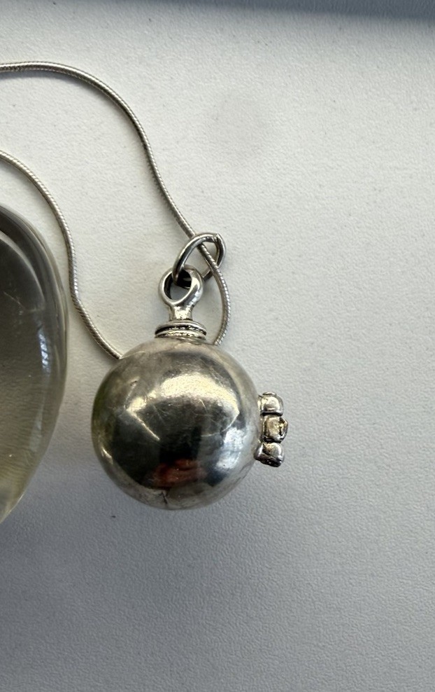 Silver Tone Round Locket Pendant Necklace Clear Glass Dome Snake Chain Lobster