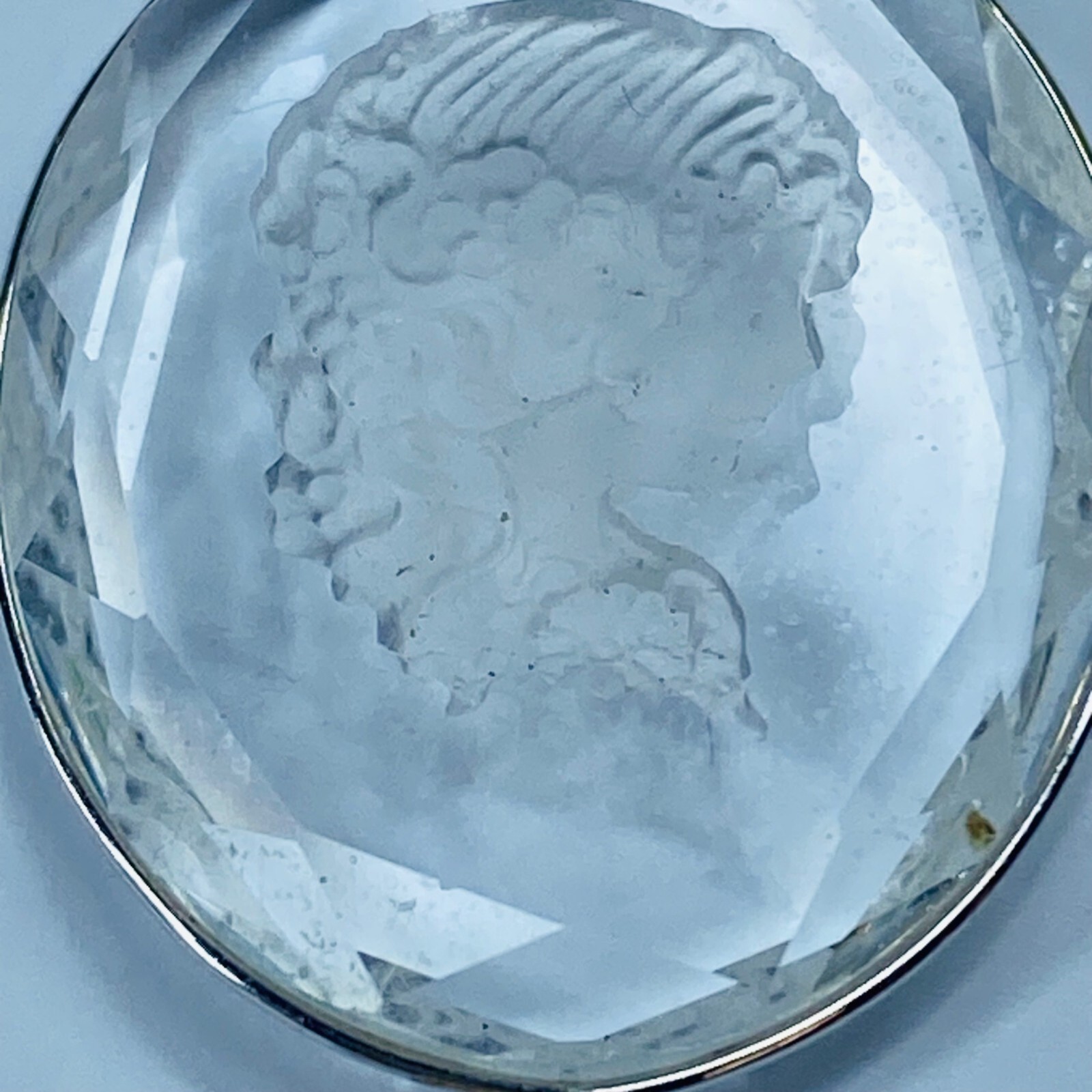 Cyrstal Cameo Girl Lady Women Pendant for Necklace Clear Glass Etched In Design