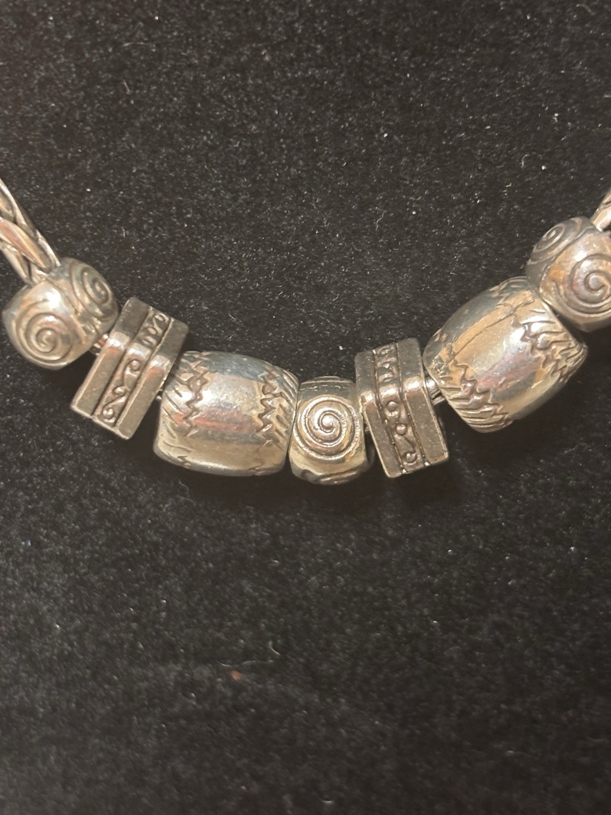 Retired Brighton Silver Plated Calypso Sliding Etched Bead Charm Necklace