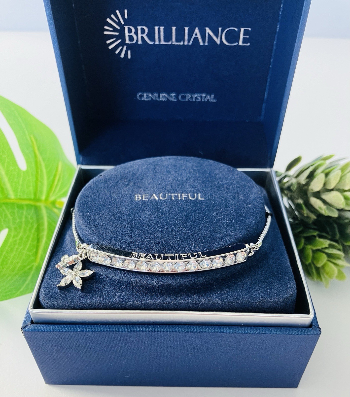 BRILLIANCE Charm Bracelet ” BEAUTIFUL” with Crystals from SWAROVSKI New In Box