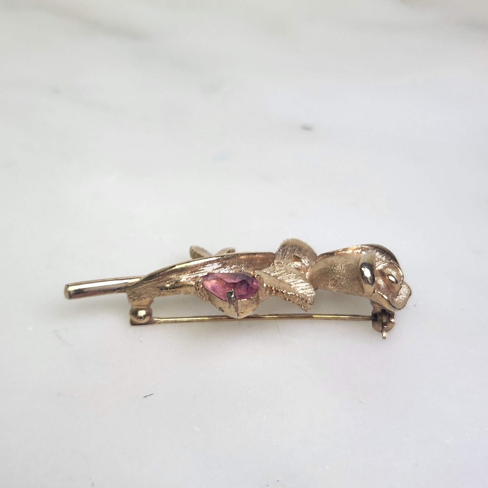 Vintage Avon Signed Gold Tone Rose Brooch Pink Rhinestone Flower Pin