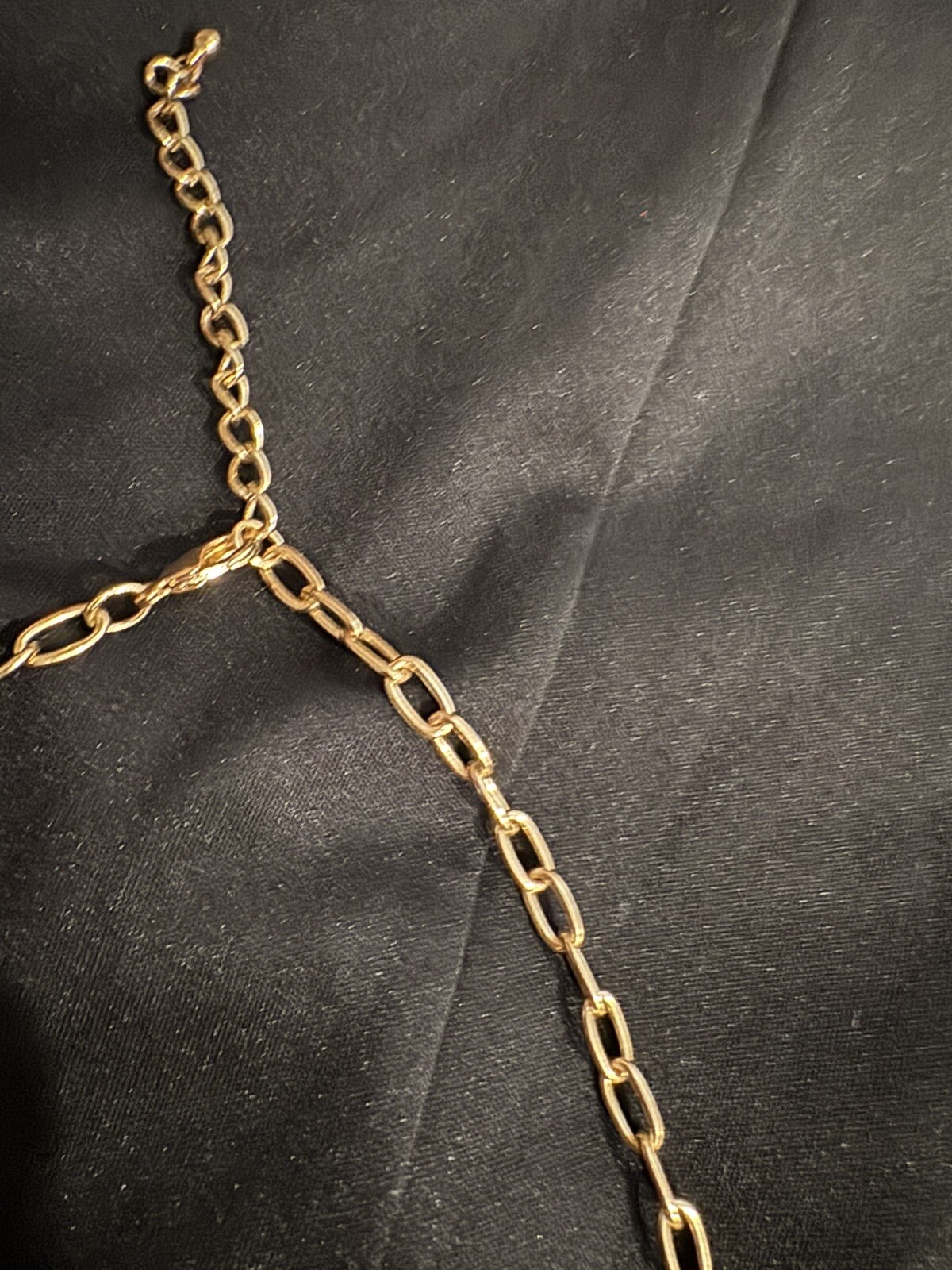 3 STRAND GOLD TONE STATEMENT NECKLACE BLING HOLIDAY CHRISTMAS RED GREEN BLUE