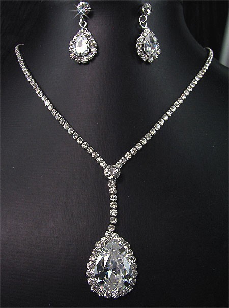 Stunning statement crystal rhinestone droplet necklace set bridal or other S17