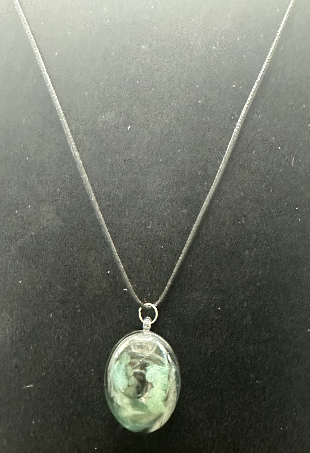 Green Handmade Pendant Necklace (NSO0005)