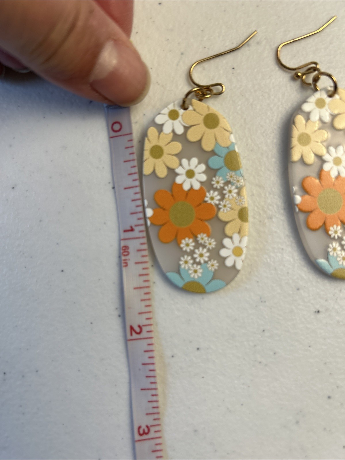 Retro -Mod Multi Color Dangle Earrings Plastic Floral 1960s Retro Style