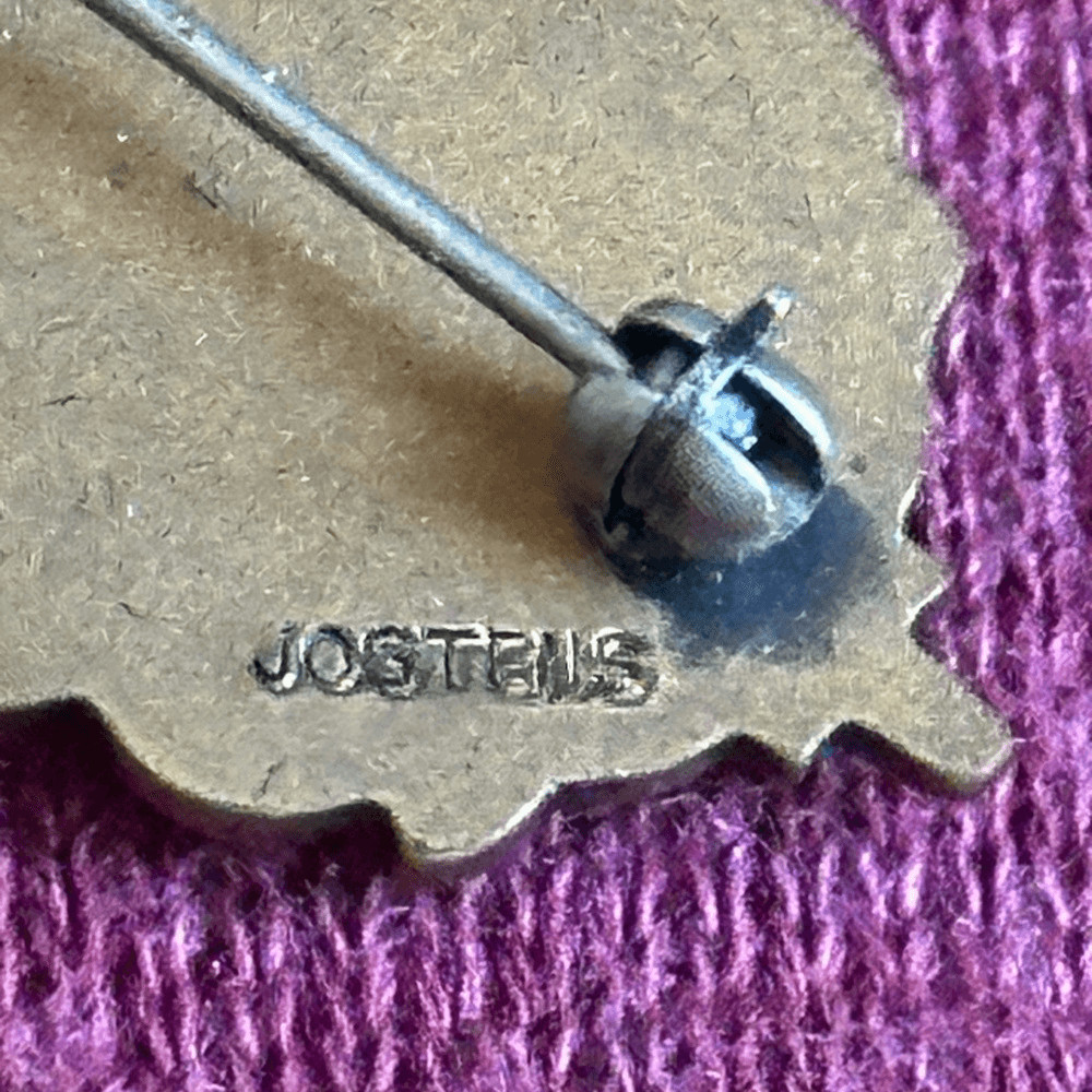 Vintage Jostens bronze tone Citizenship pin or pendant