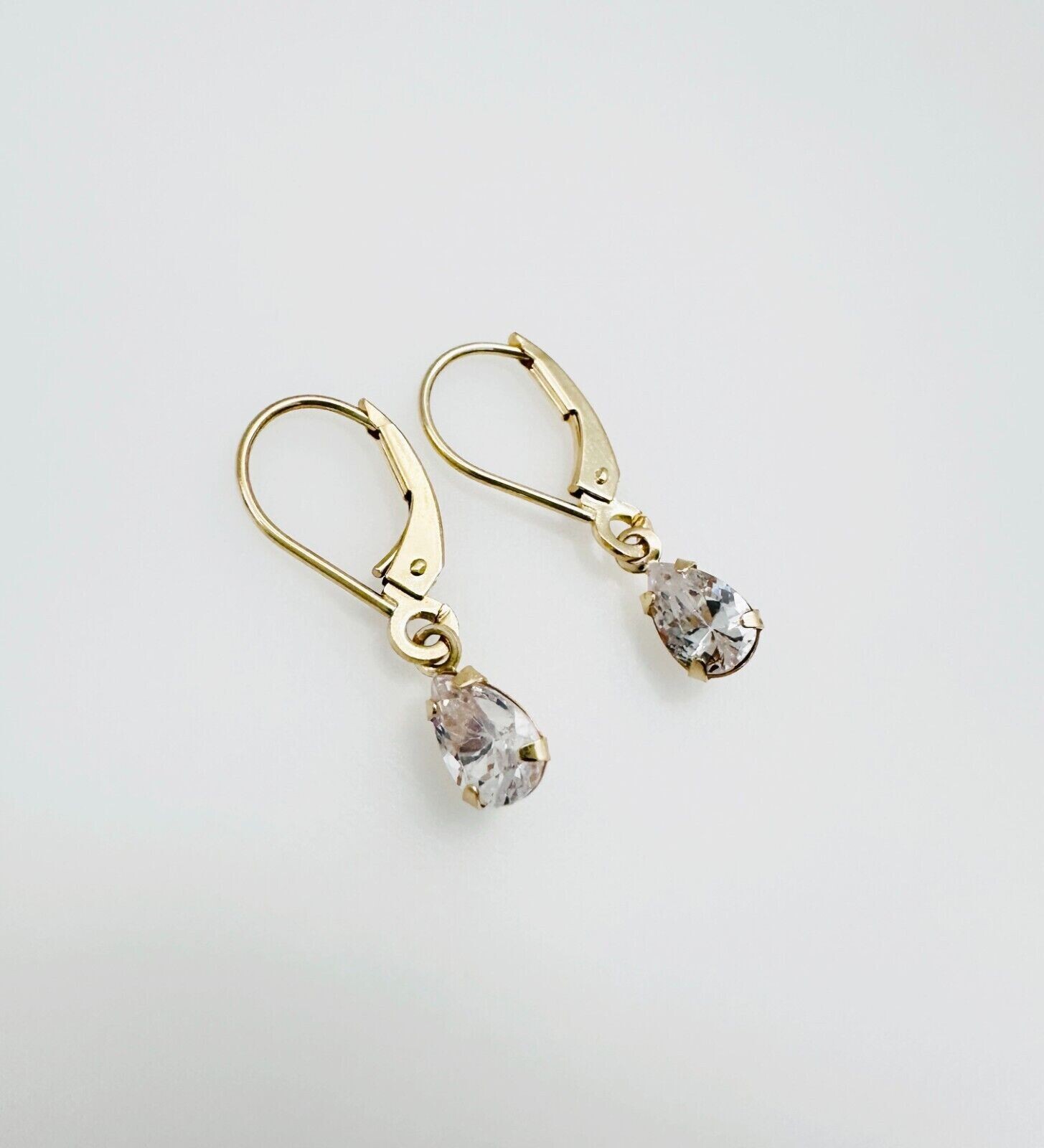 14K Yellow Gold Plated In 1.30Ct Pear Cut Simulated Diamond Drop/Dangle Earrings
