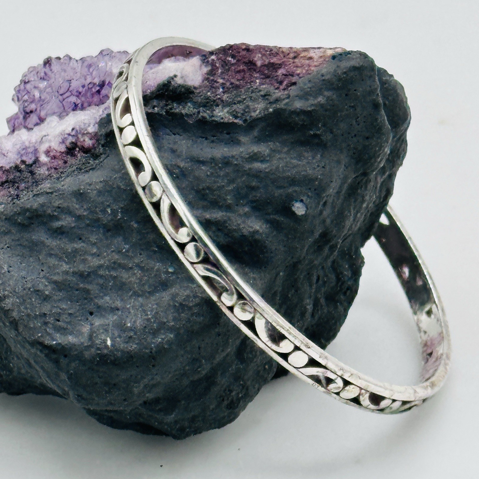 Brighton Contempo Slim Bangle Bracelet Silver Tone Scrollwork Stackable 2.5”