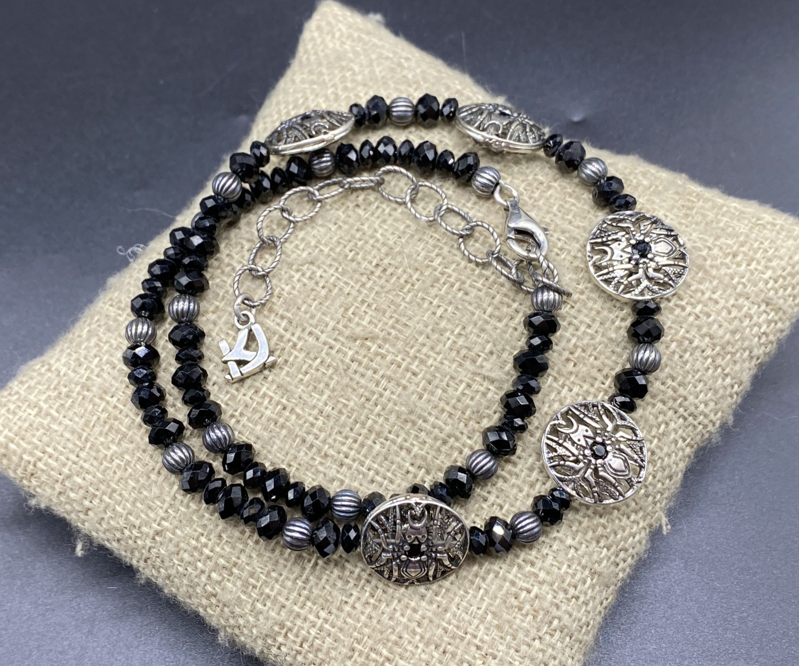 KJ, KENNETH JOHNSON, CAROLYN POLLACK-Sterling Black Spinel Open Work Necklace