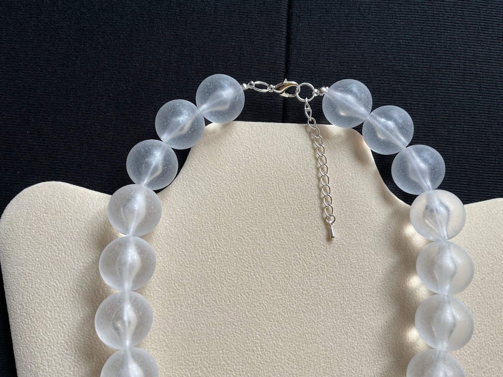 Chunky Frosted White Beads Adjustable Choker Necklace