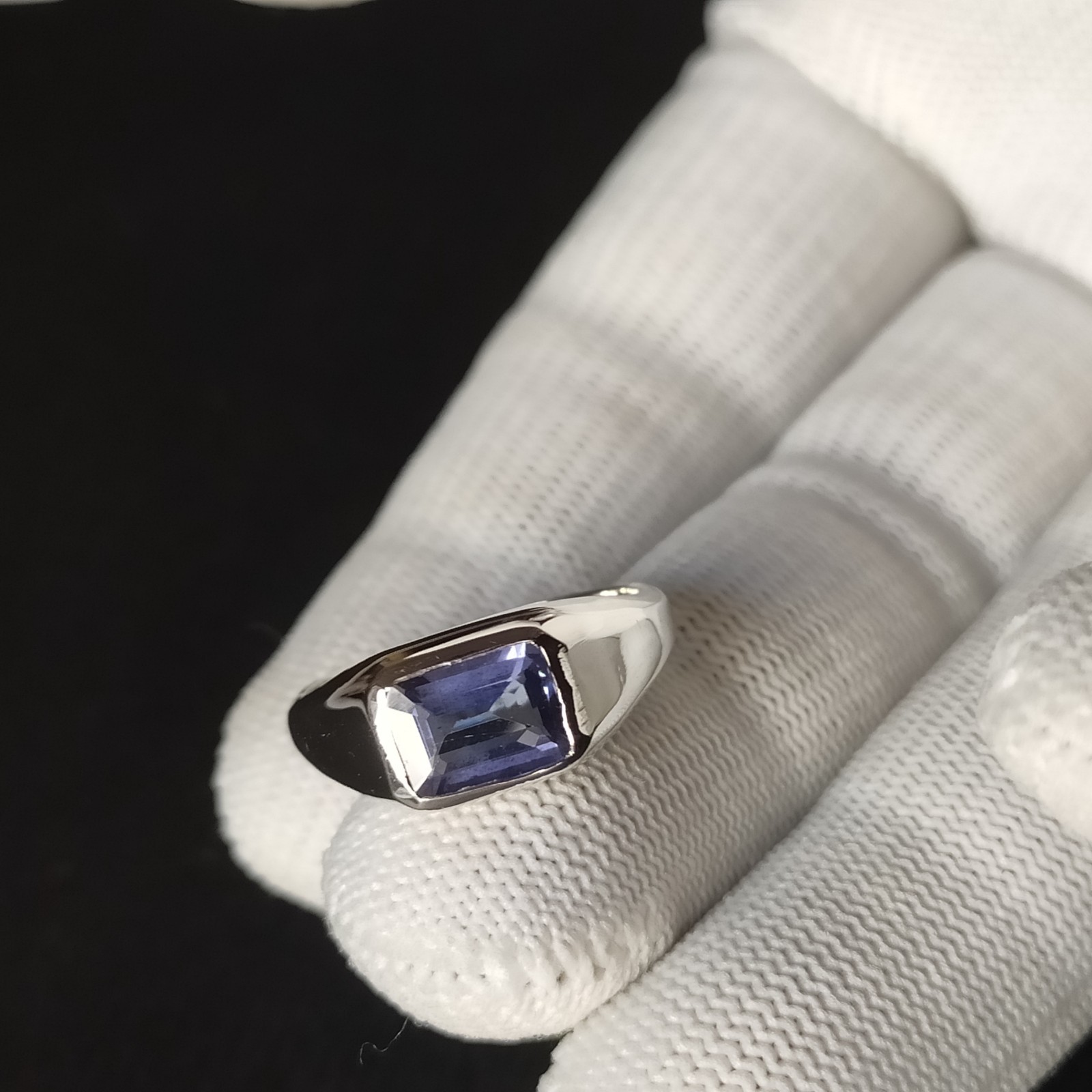Natural Tanzanite Silver Men Ring, 925 Sterling Silver Wedding & Engagement Ring