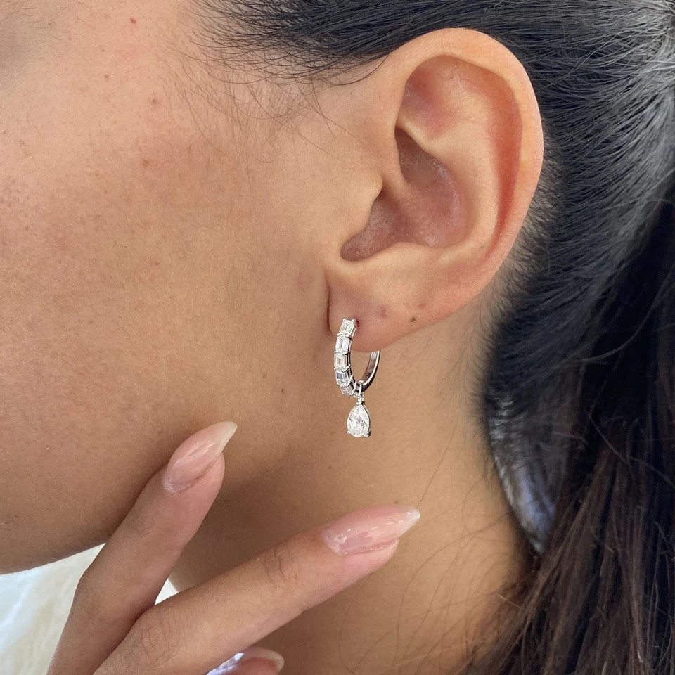14K White Gold Plated In 2.60Ct Pear Cut Simulated Diamond Drop Clip On Earring
