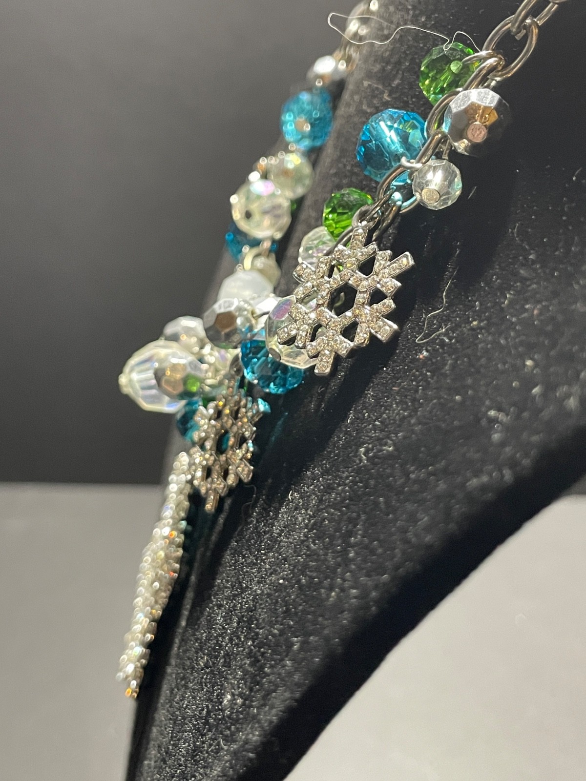 Pier 1 Snowflake Necklace Bracelet Set 19-21″ Holiday Christmas Rhinestone Charm