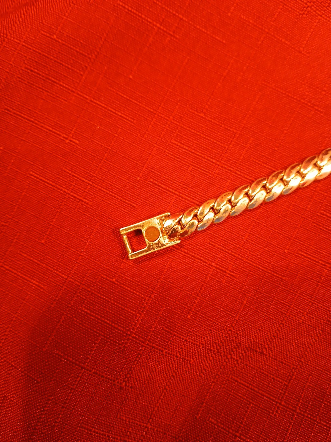 Silver Cuban Stile Brazalet Whit Rodium Plate.