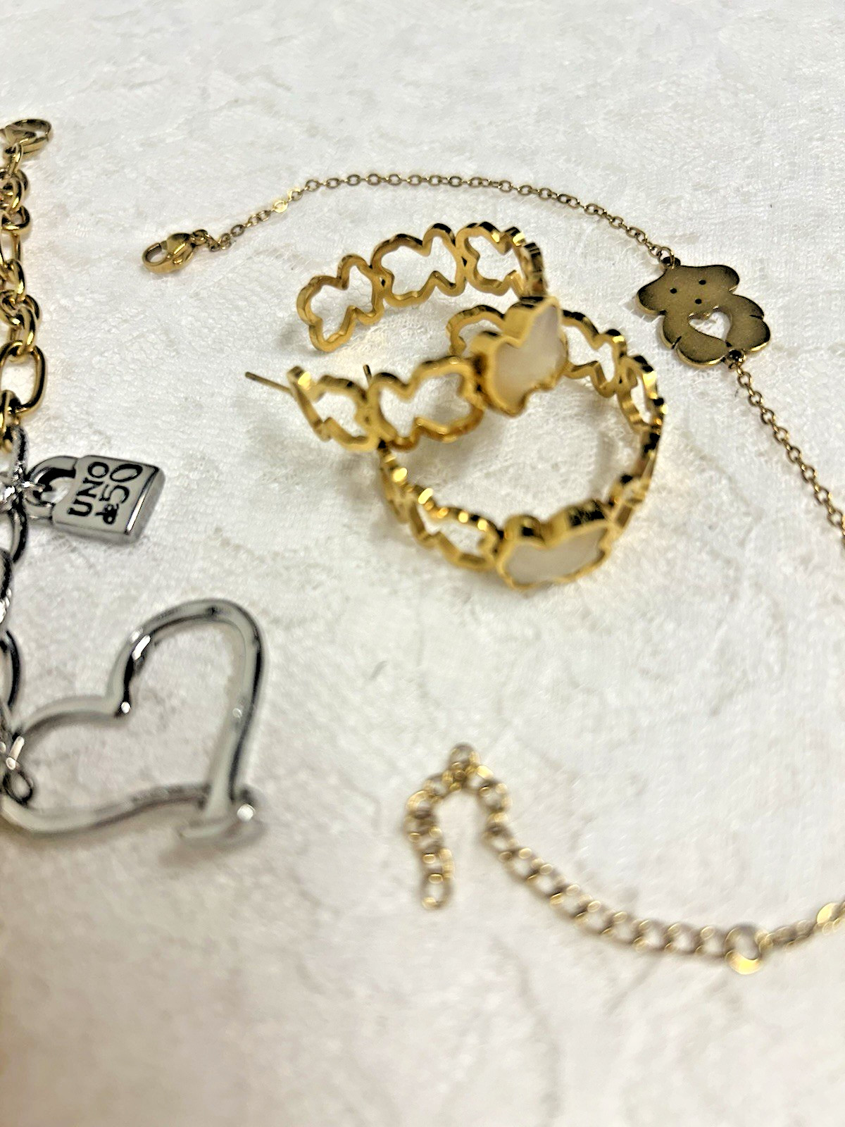 High-Quality Multi-Piece Fashion Jewelry Set – 4-Piece Collection
