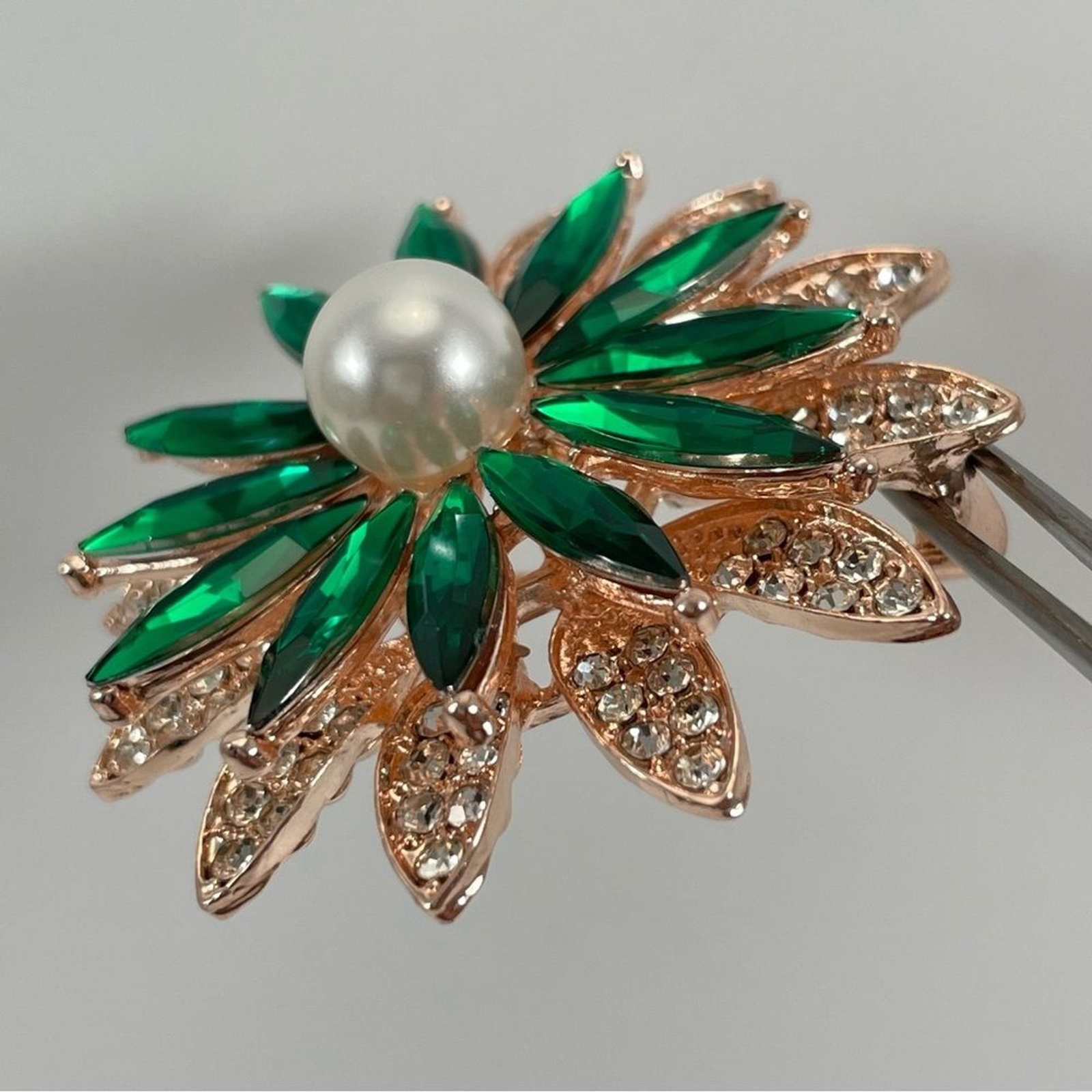 Rose Gold Tone Green White Rhinestone Faux Pearl Flower Brooch Pin Statement