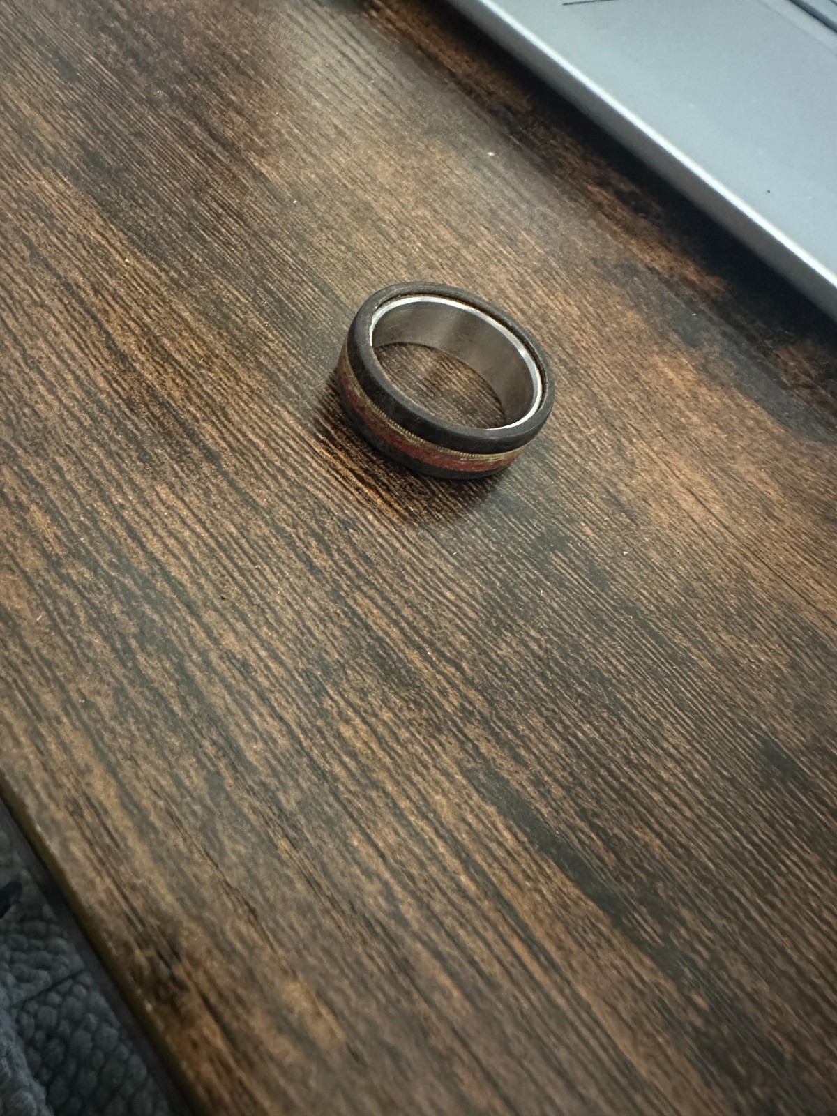 Size 11 Black Ring with Wood Inlay & Gold Accent – Wide Comfort Band – Great Con