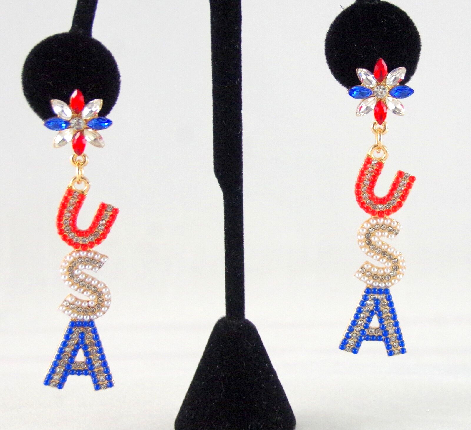3″ BETSEY JOHNSON PATRIOTIC USA RED WHITE & BLUE RHINESTONE DROP DANGLE EARRINGS