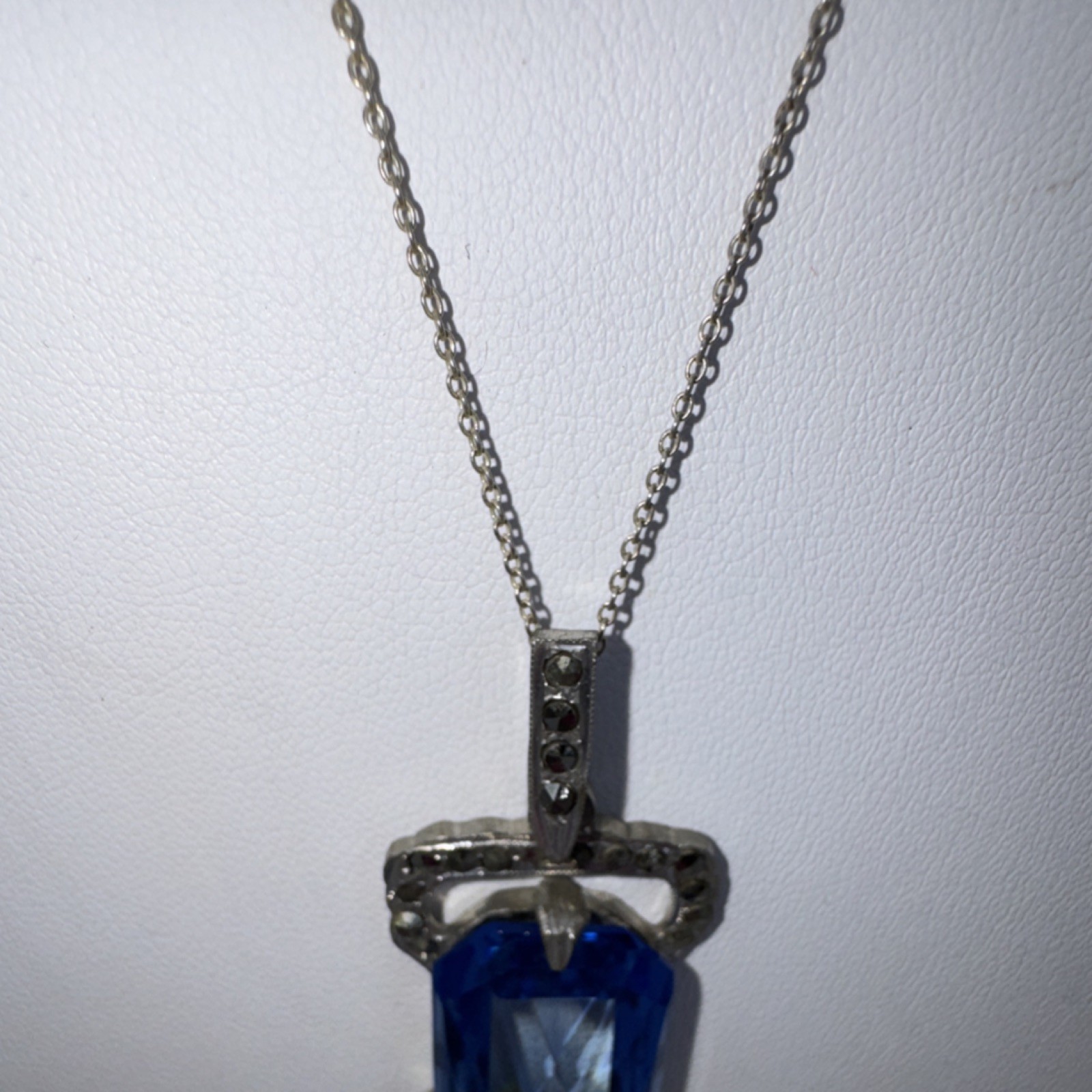 Vintage Blue Spinel Glass Emerald Cut Rectangle Pendant 16″ Silver Chain