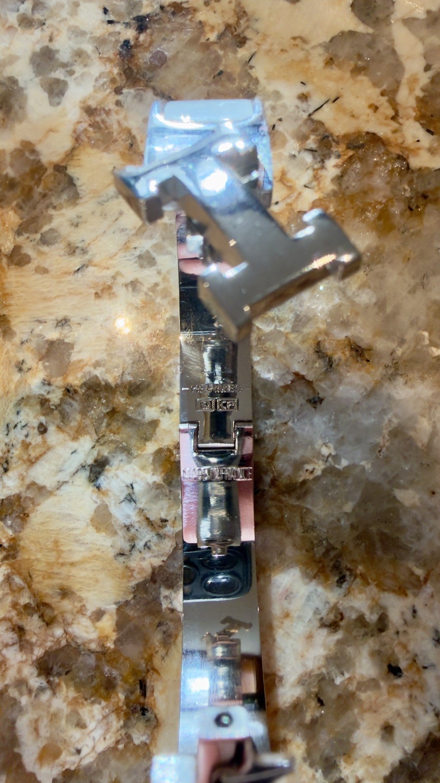 Hermes Clic H Bracelet Silver/White Size 17 Used In Excellent Condition