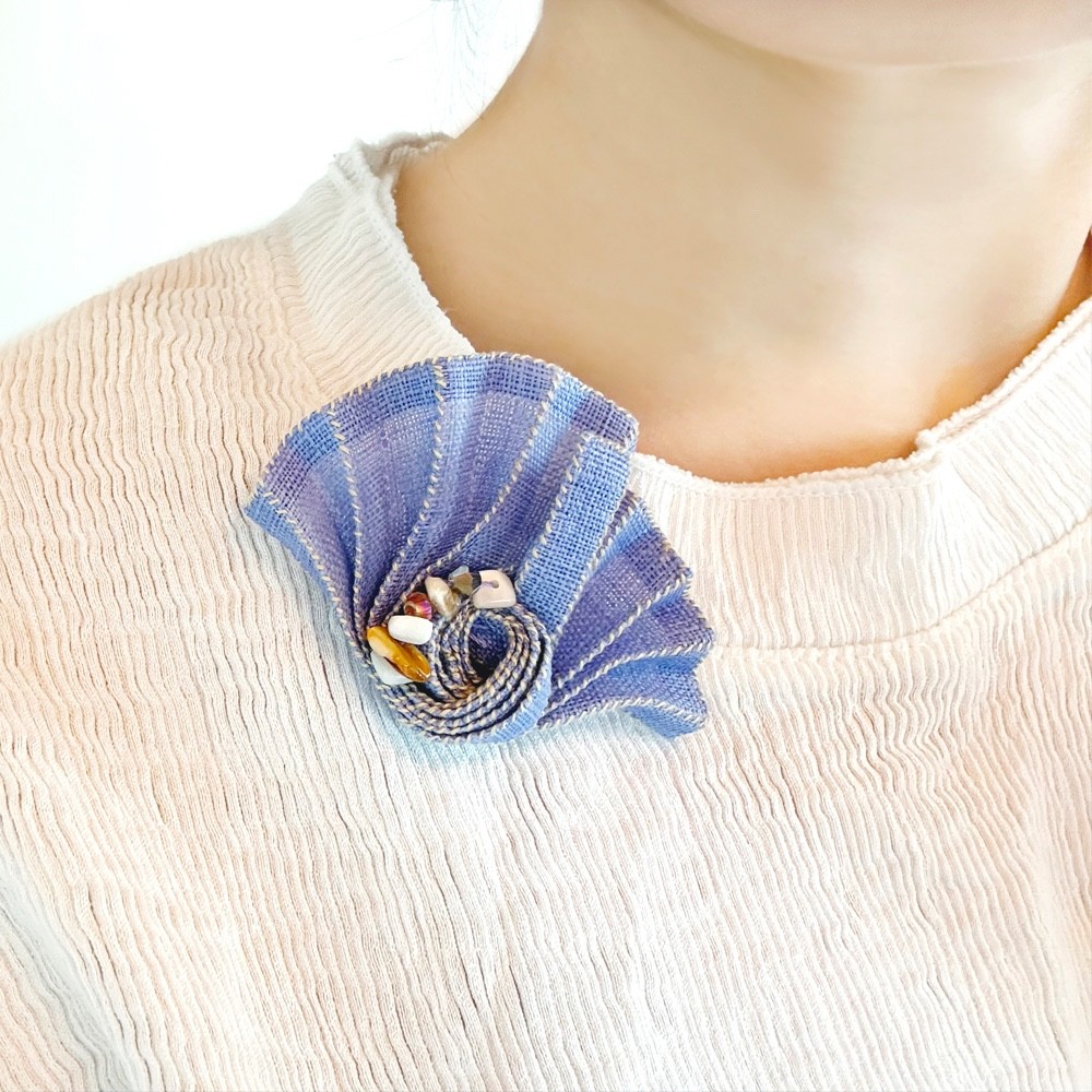 Handmade Linen Brooch ‘June Garden’ Korean Craft Gift / Wearable Art / Textile
