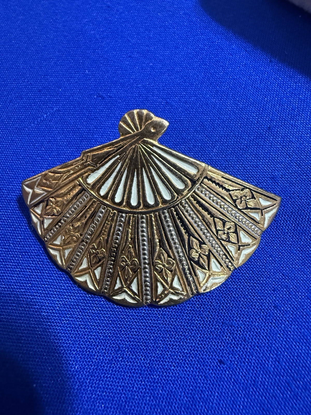 Vtg Spanish Enamel Articulated Fan Brooch Pin Pendant