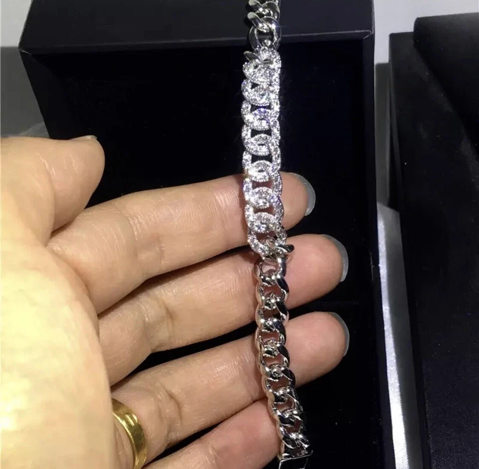 18K Platinum Plated Cuban Chain Bracelet Simulated Diamond Elegant Festival Gift