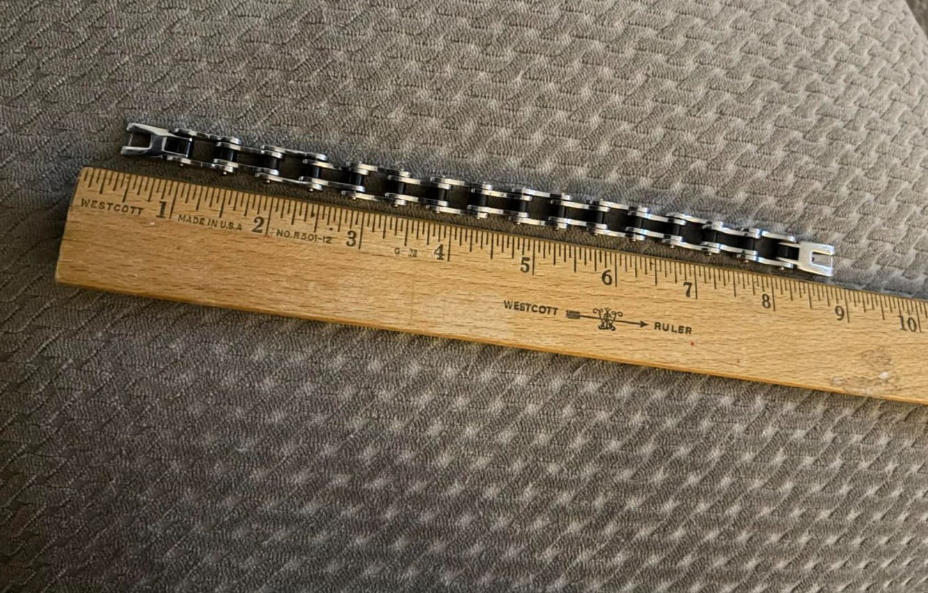 Avon Silver Stainless Steel biker chain bracelet
