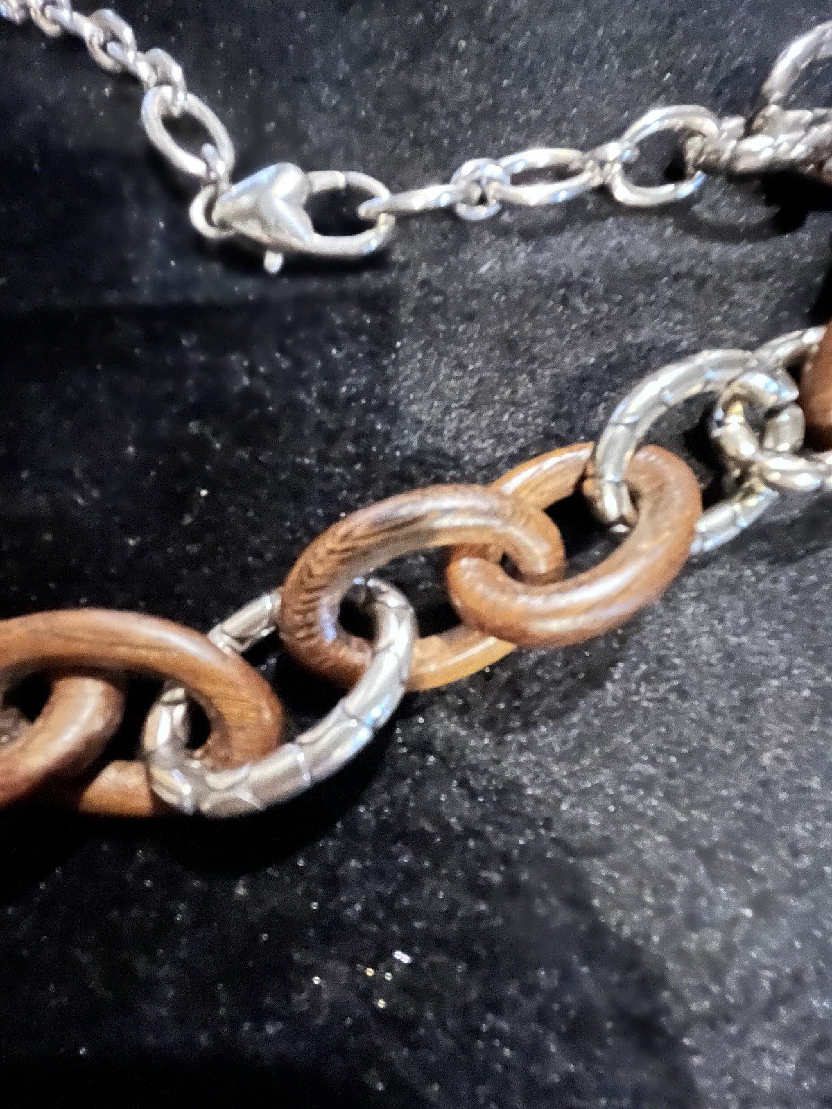 Retired Brighton Brown Wood & Silver Tone pebble Link Chain Necklace Clasp Adj