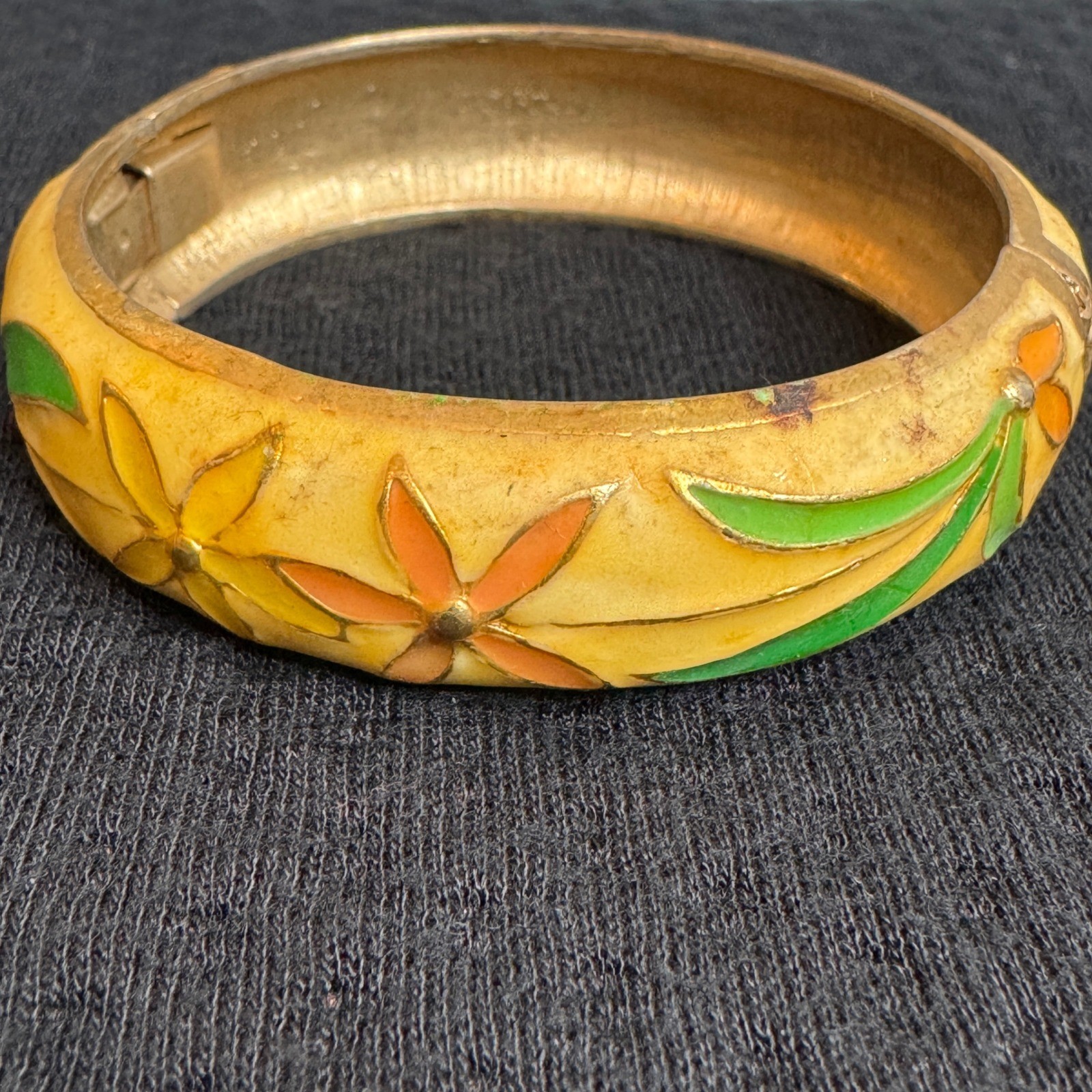 Vintage Cloisonne Bangle Bracelet Hinged Brass Heated Enamel Floral Asian Art