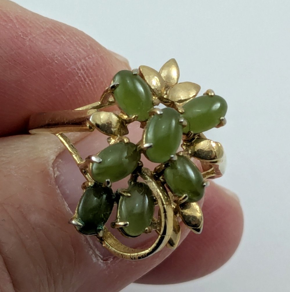 Vintage Faux Jade Cluster Ring Gold Tone Estimated Size 8/8.5 Very Good