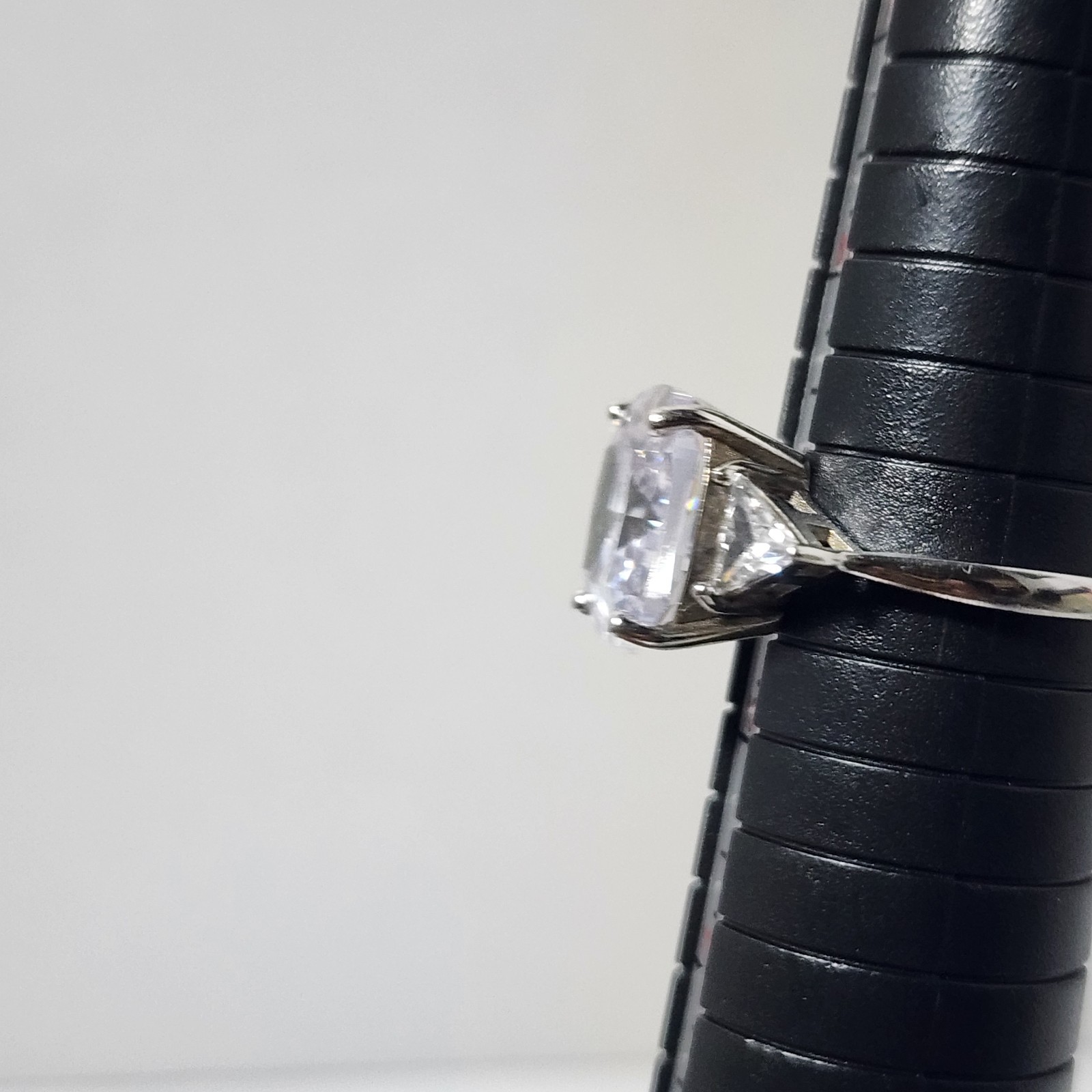 Sterling Silver 925 Cushion Cut CZ Engagement/Promise Rhinestone Ring Size9/19mm