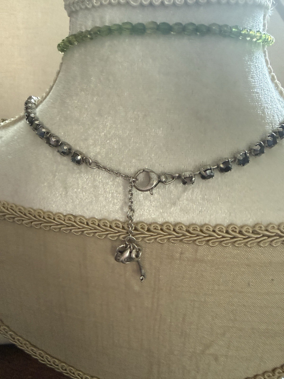 Fossil Silver-Tone Purple Oval Crystal Y-Drop Necklace with earrings
