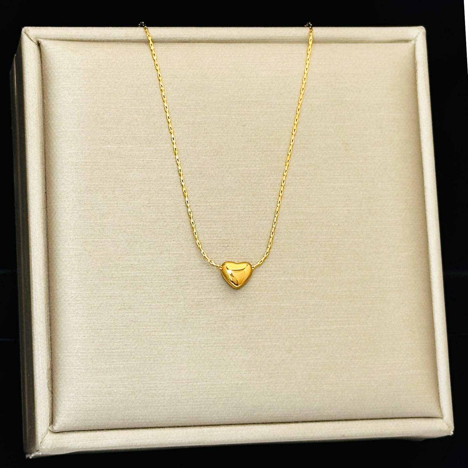 18K Gold Stainless Steel Love 5mm Tiny Floating Heart Pendant Chain Necklace AG