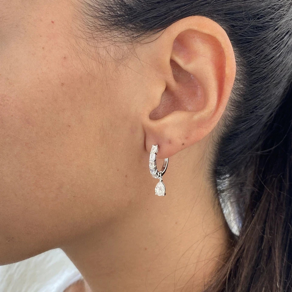 14K White Gold Plated In 2.60Ct Pear Cut Simulated Diamond Drop Clip On Earring