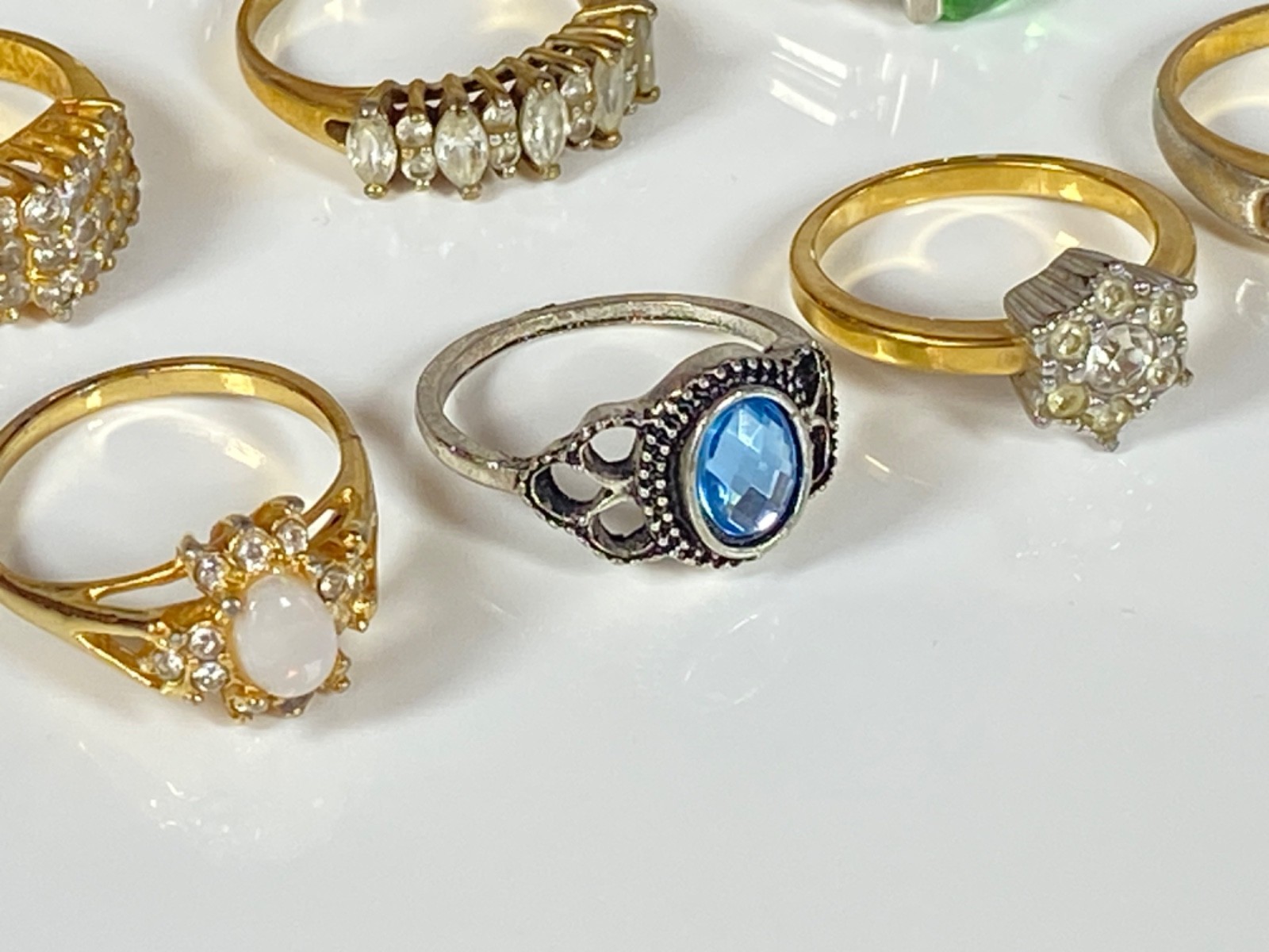 HUGE LOT OF 21 Rings Various Styles Sizes Mexico, 18K GE, PL, etc. NO STERLING