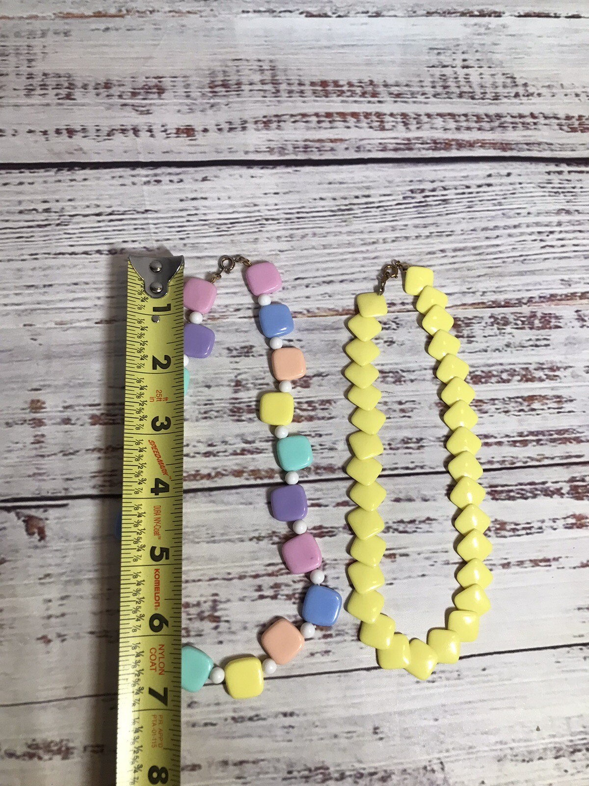 VTG Square Plastic Bead Necklace Strand Lobster Claw Clasp 1990’s Yellow Pastel