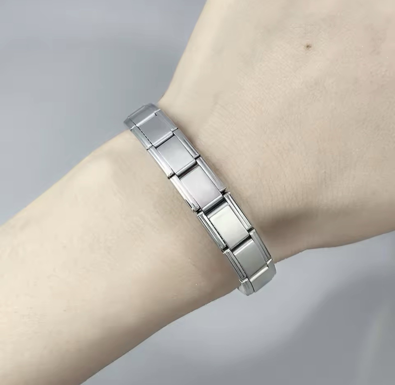 Italian modular stainless steel adjustable charm bracelet, 9mm, silver