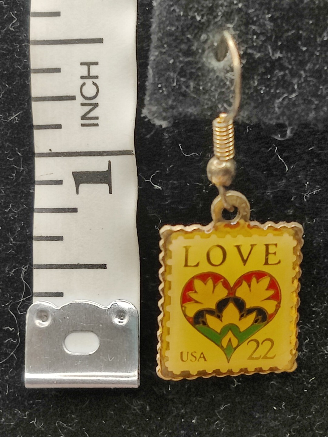 JG &A Gold Tone Love Heart Red Purple Green Postage Mail Stamp USA 22 Earrings