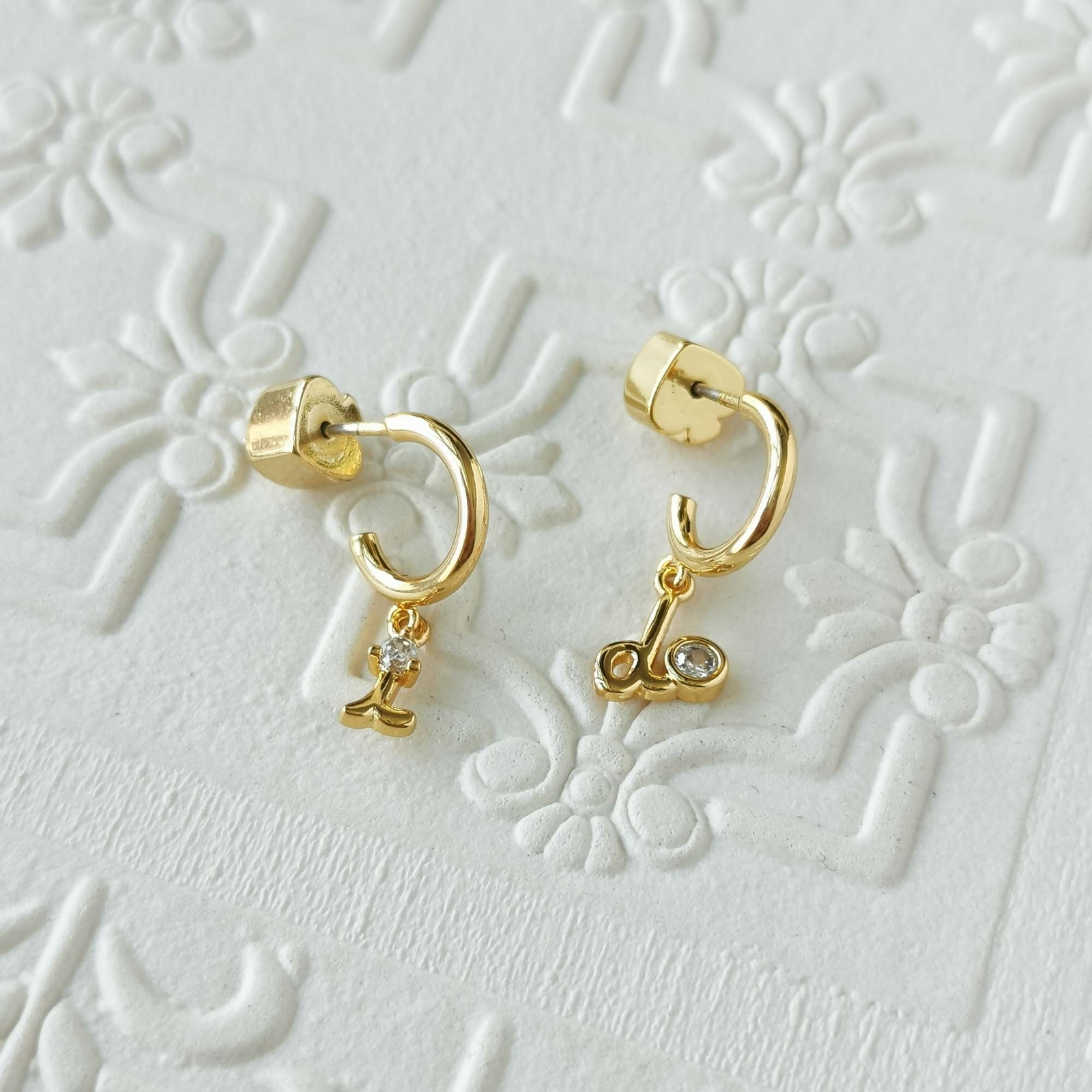Kate Spade Say Yes I Do Clear Huggie Earrings Gold